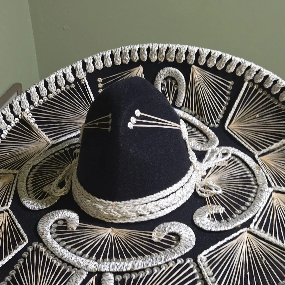 Vintage Mariachi Sombrero Black White Pigalle XXXXX Hat - Picture 2 of 10